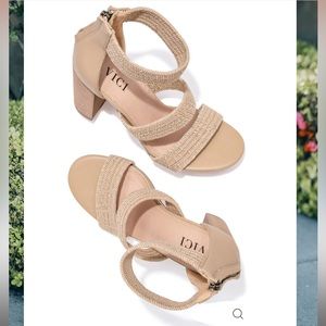 Vici BLOCK HEELED SANDAL-nude